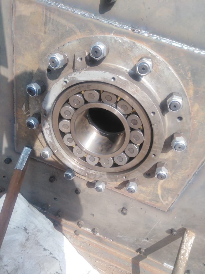 Structural Deck Support Frames and Quick Release Clamping Rails