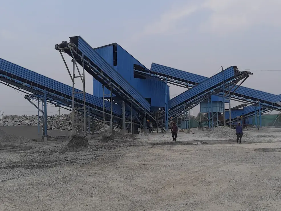 Belt conveyors at a crusher plant built by SREW Projects